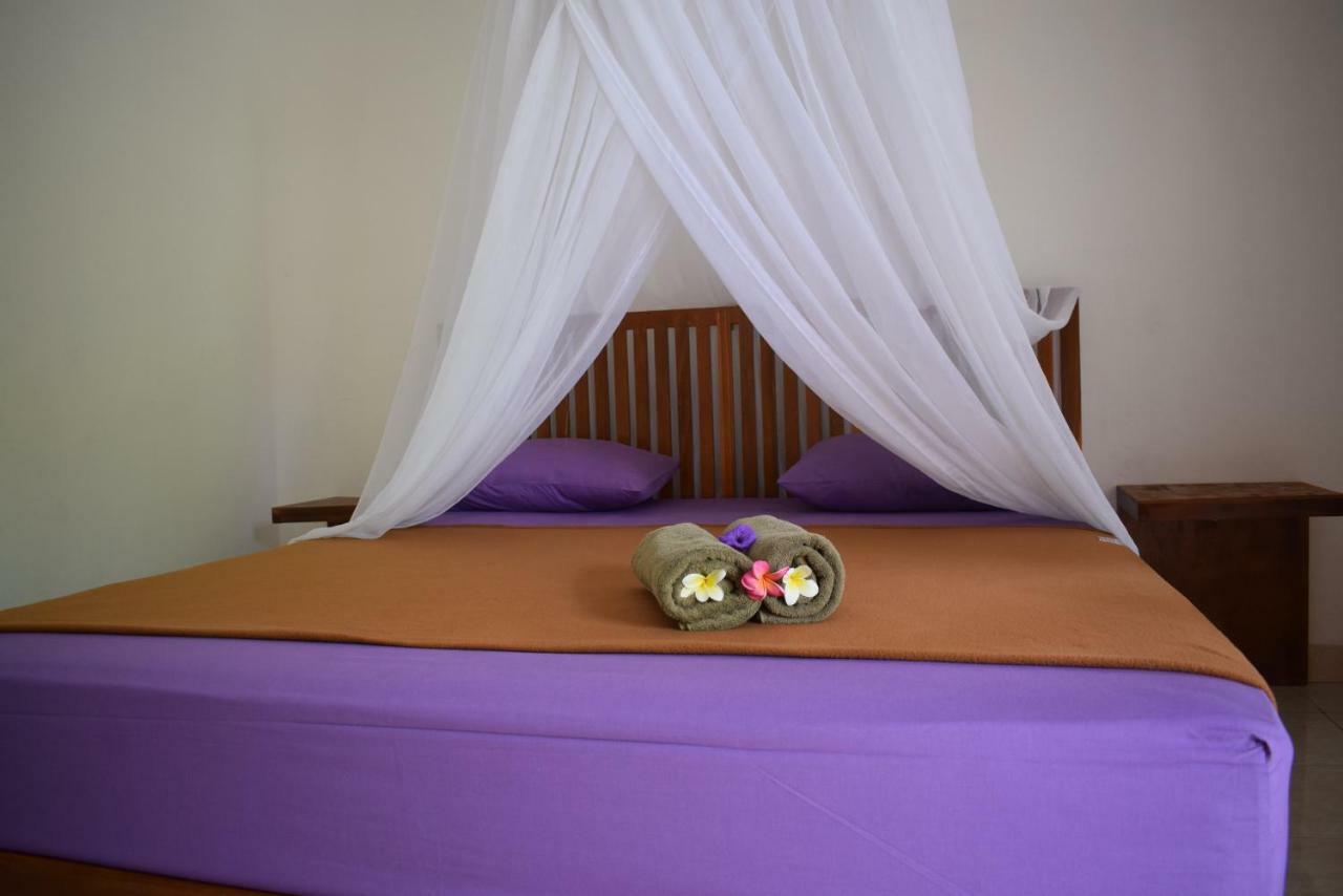 Safsia Homestay Toyapakeh Kültér fotó